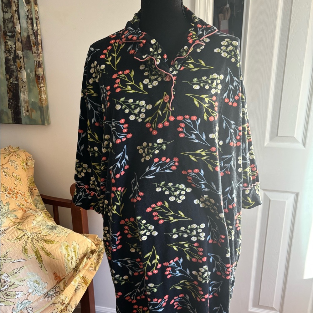 Expressions Black Floral Night Shirt